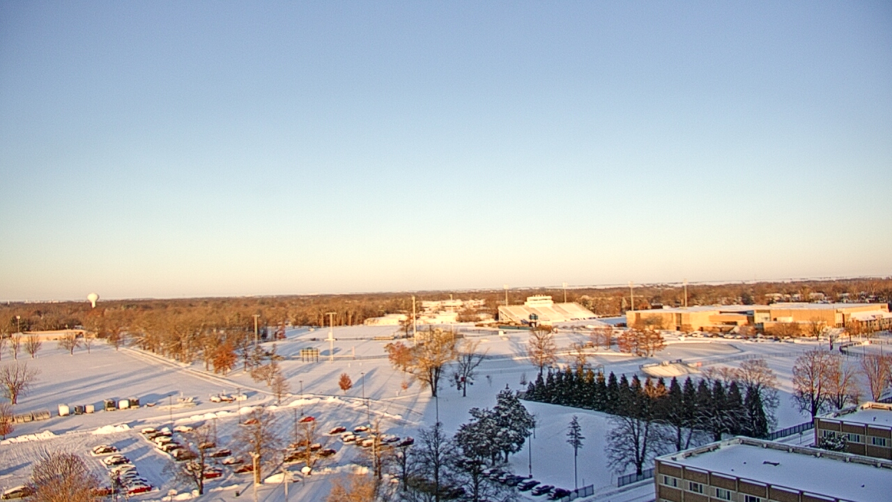 Thumbnail for current weather camera view from Eastern Illinois University in Charleston, Illinois