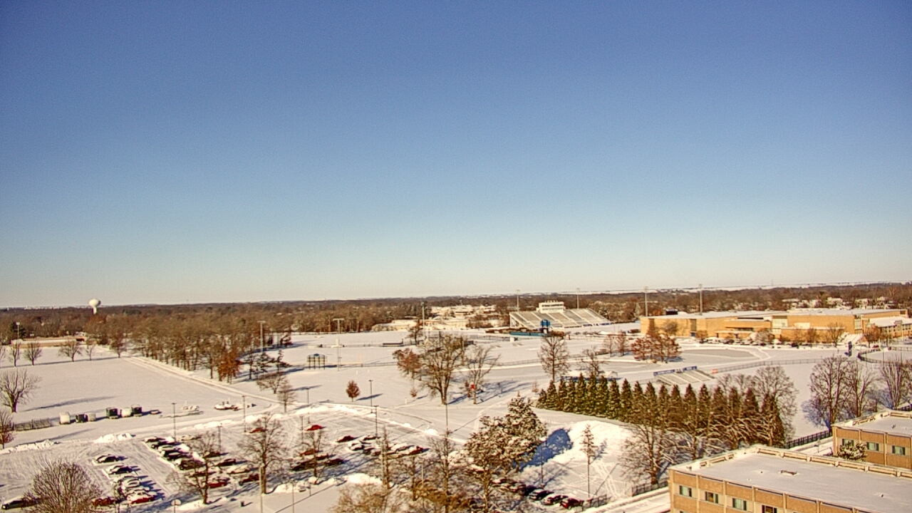 Thumbnail for current weather camera view from Eastern Illinois University in Charleston, Illinois