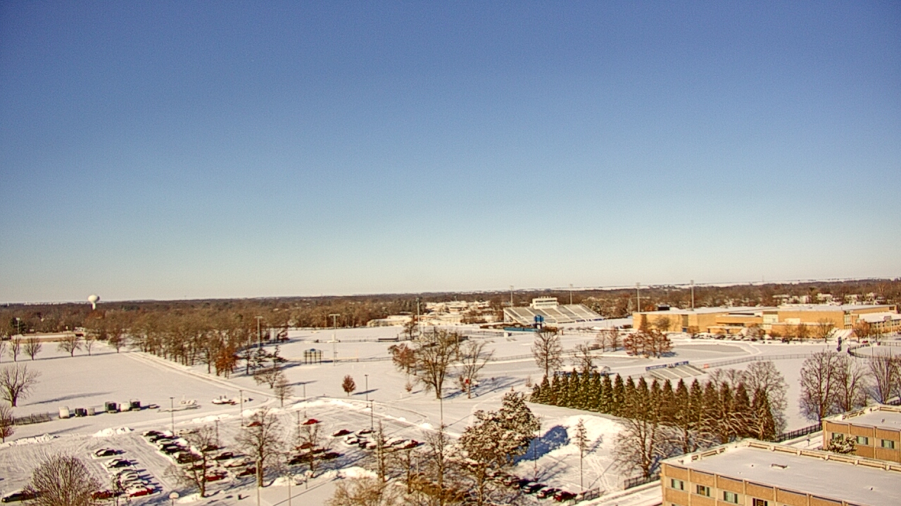 Thumbnail for current weather camera view from Eastern Illinois University in Charleston, Illinois