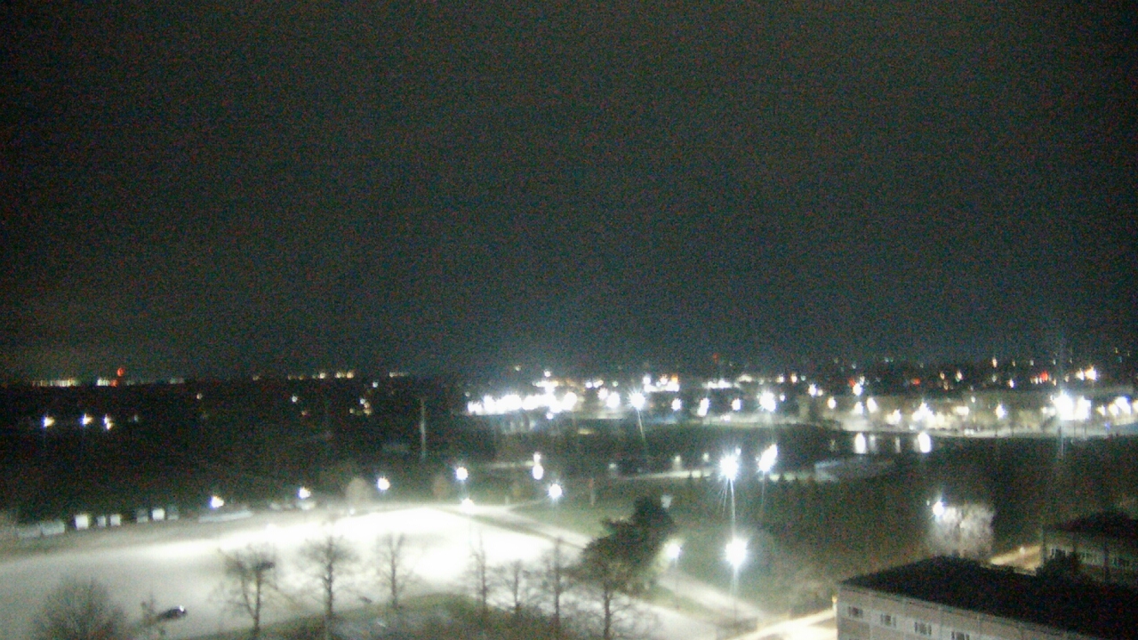 Thumbnail for current weather camera view from Eastern Illinois University in Charleston, Illinois