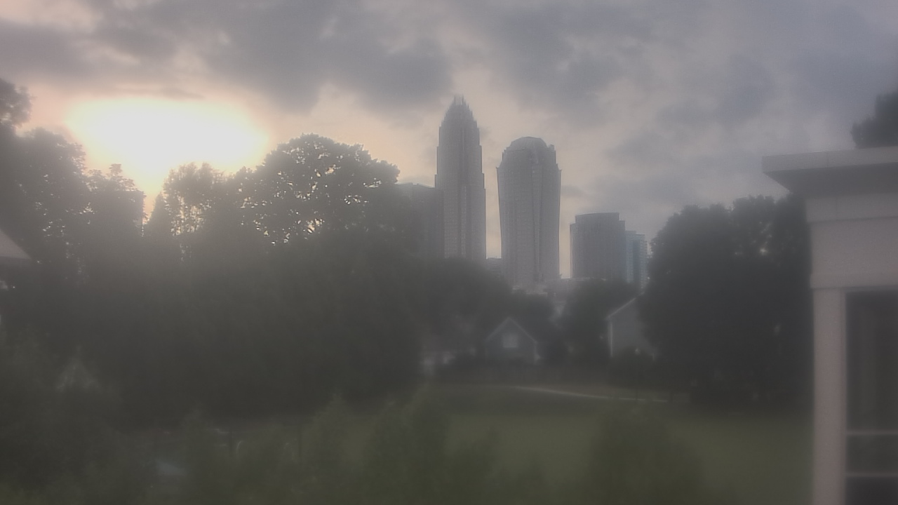 Thumbnail for current weather camera view from Trinity Episcopal School in Charlotte, North Carolina