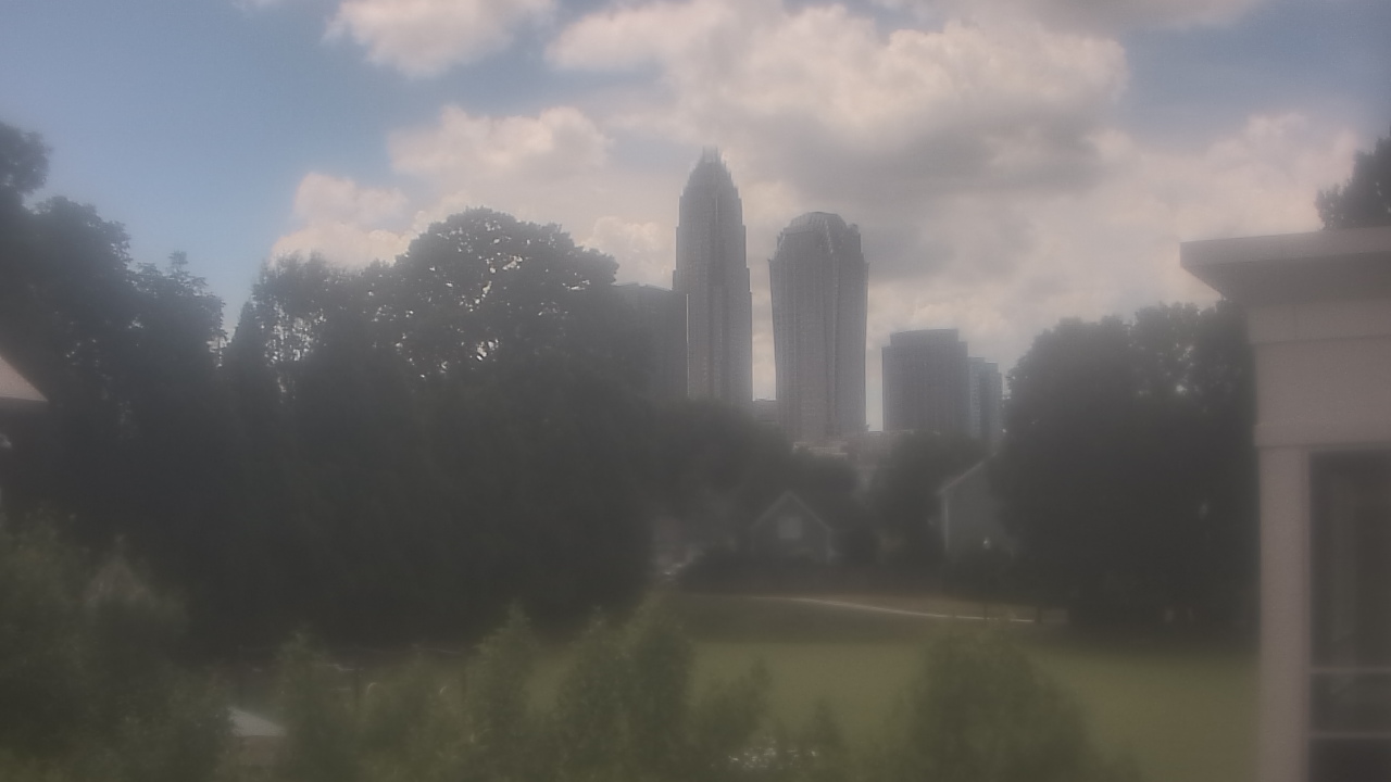Thumbnail for current weather camera view from Trinity Episcopal School in Charlotte, North Carolina