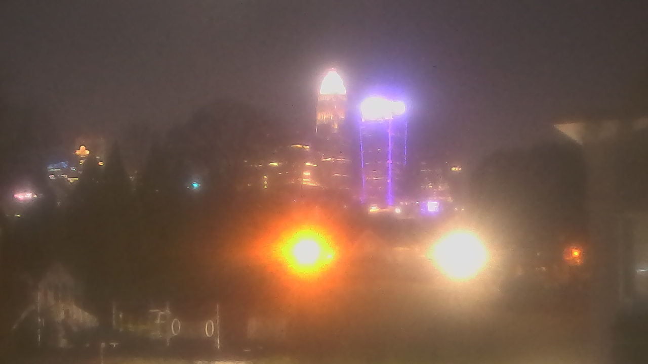 Thumbnail for current weather camera view from Trinity Episcopal School in Charlotte, North Carolina