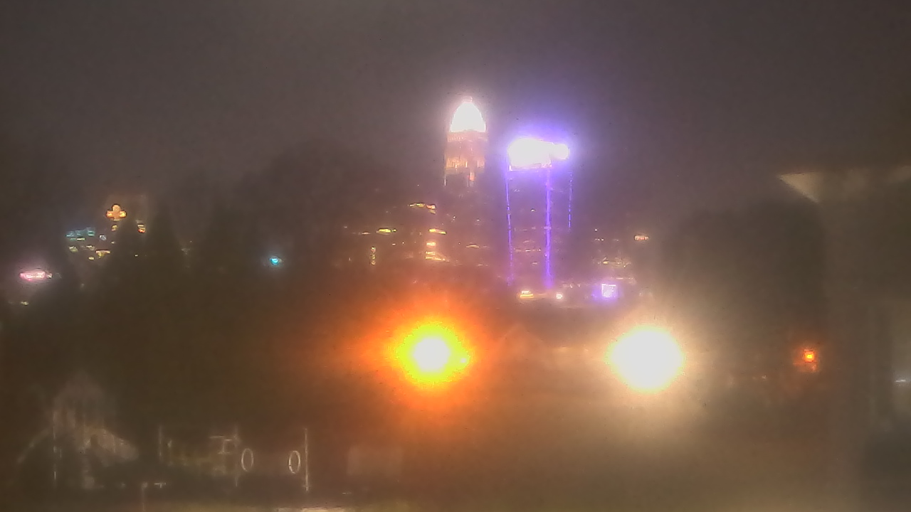 Thumbnail for current weather camera view from Trinity Episcopal School in Charlotte, North Carolina