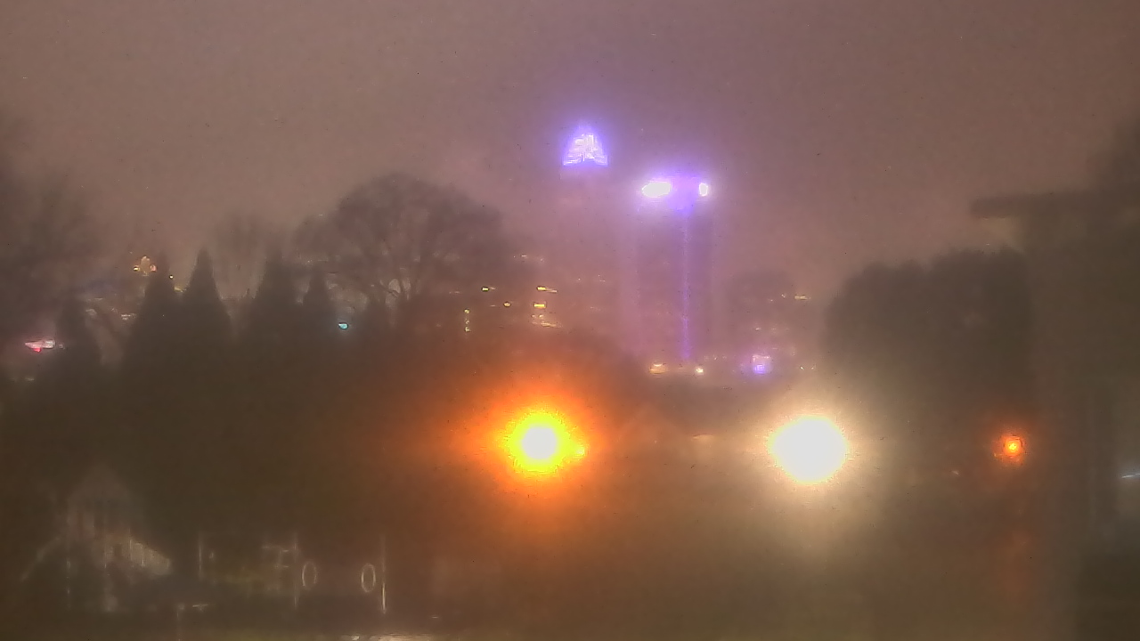 Thumbnail for current weather camera view from Trinity Episcopal School in Charlotte, North Carolina