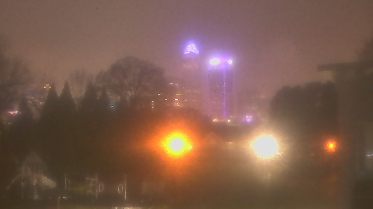 Thumbnail for current weather camera view from Trinity Episcopal School in Charlotte, North Carolina
