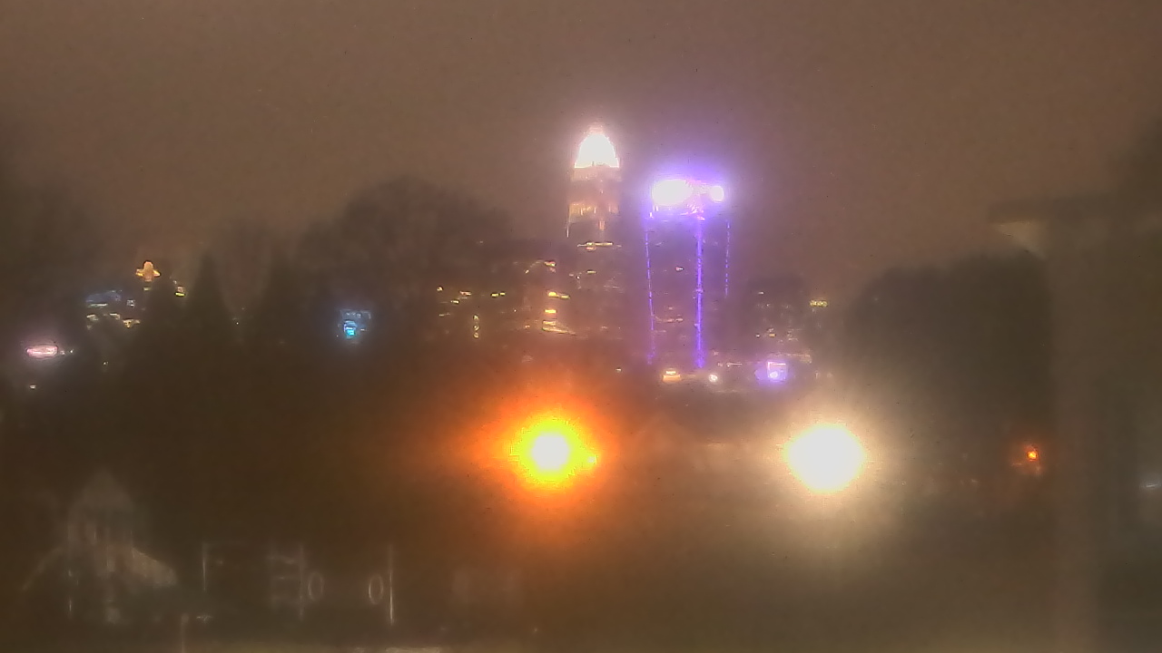 Thumbnail for current weather camera view from Trinity Episcopal School in Charlotte, North Carolina