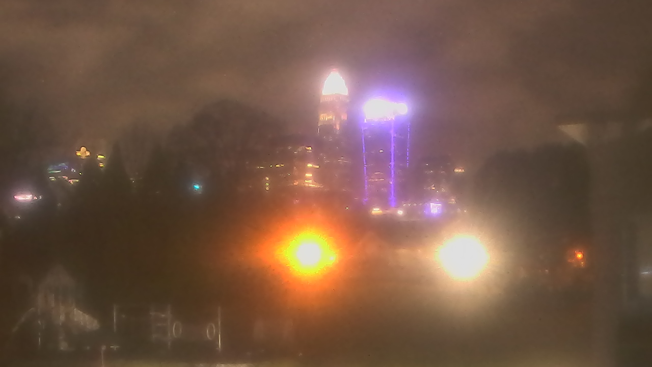 Thumbnail for current weather camera view from Trinity Episcopal School in Charlotte, North Carolina