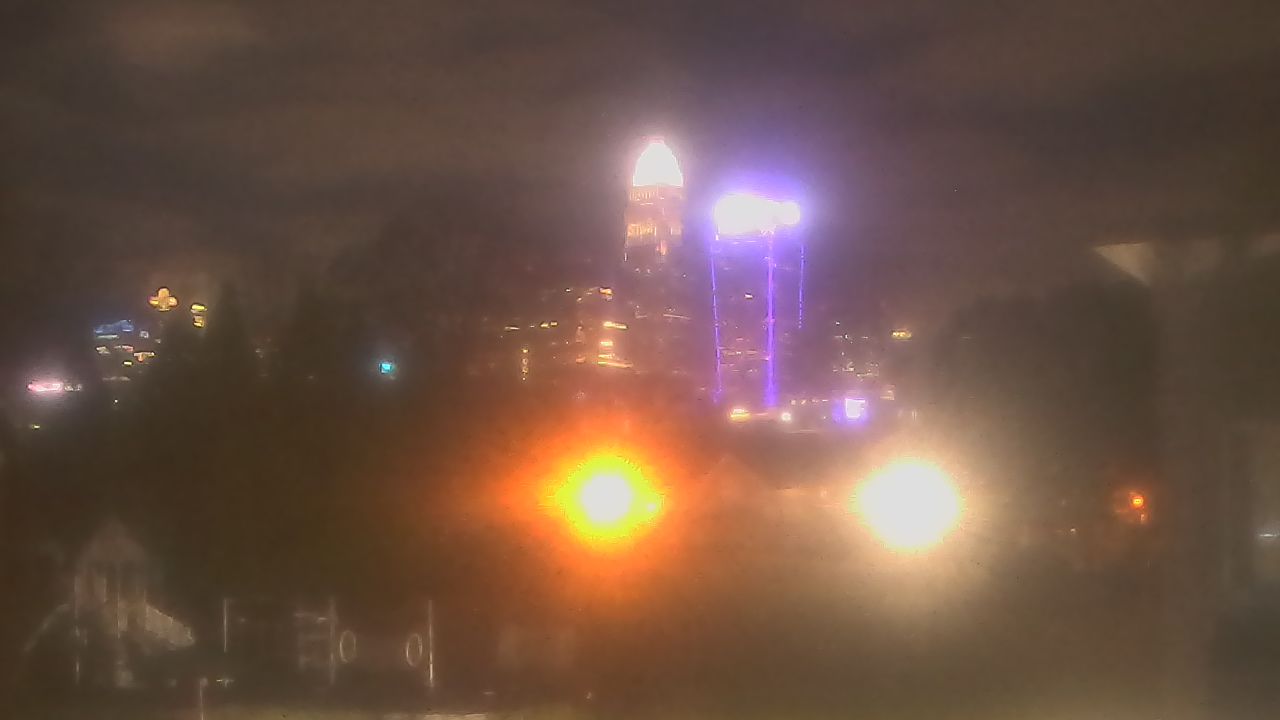 Thumbnail for current weather camera view from Trinity Episcopal School in Charlotte, North Carolina