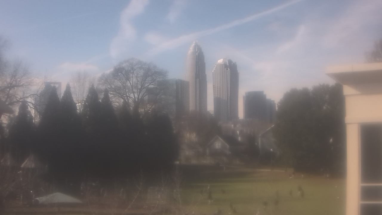 Thumbnail for current weather camera view from Trinity Episcopal School in Charlotte, North Carolina