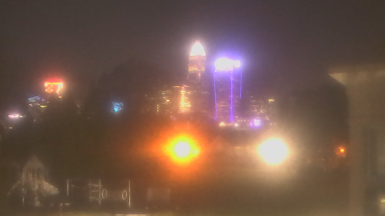 Thumbnail for current weather camera view from Trinity Episcopal School in Charlotte, North Carolina