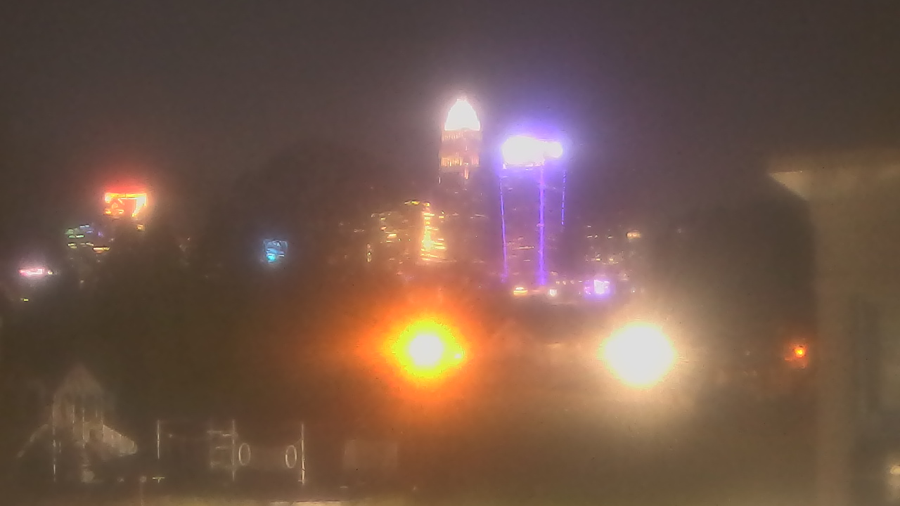 Thumbnail for current weather camera view from Trinity Episcopal School in Charlotte, North Carolina