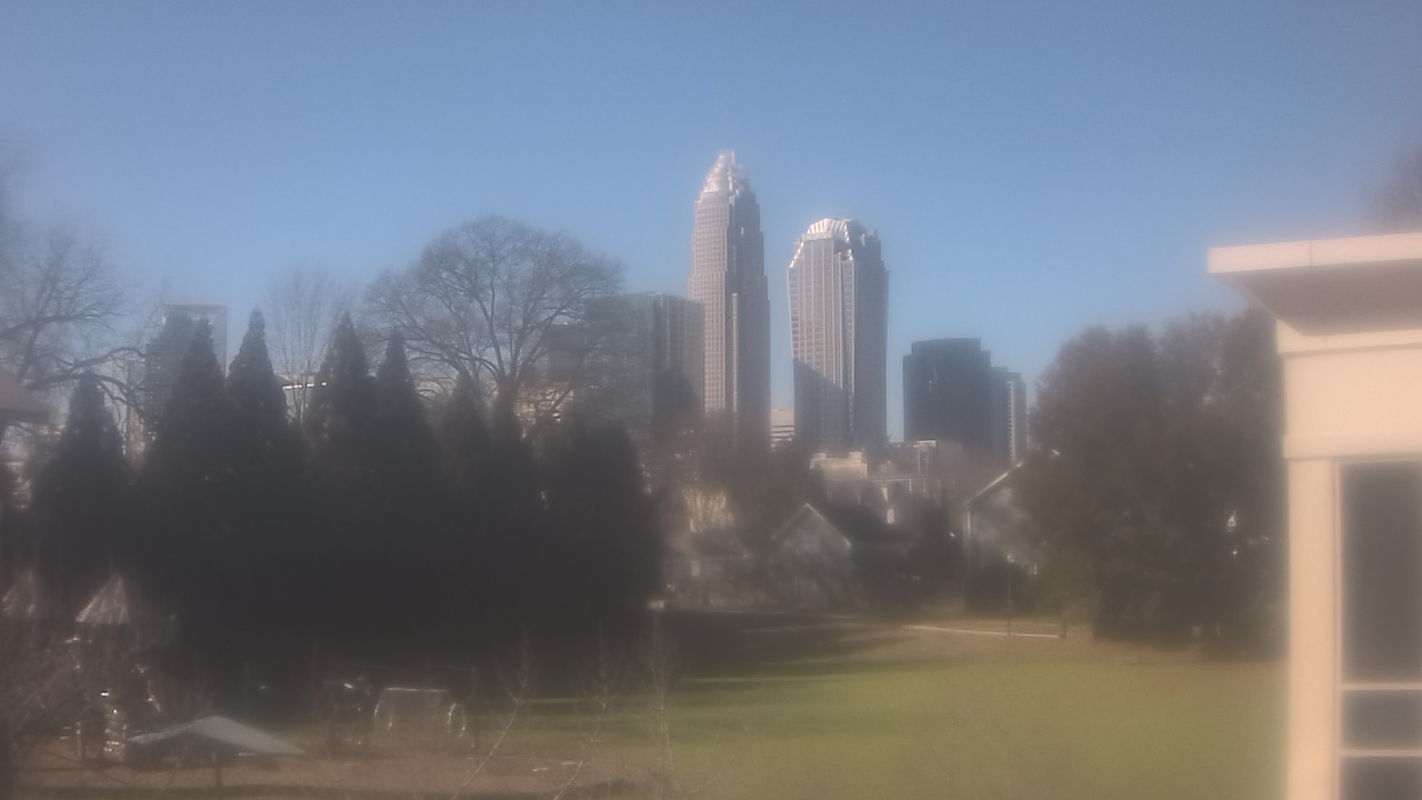 Thumbnail for current weather camera view from Trinity Episcopal School in Charlotte, North Carolina