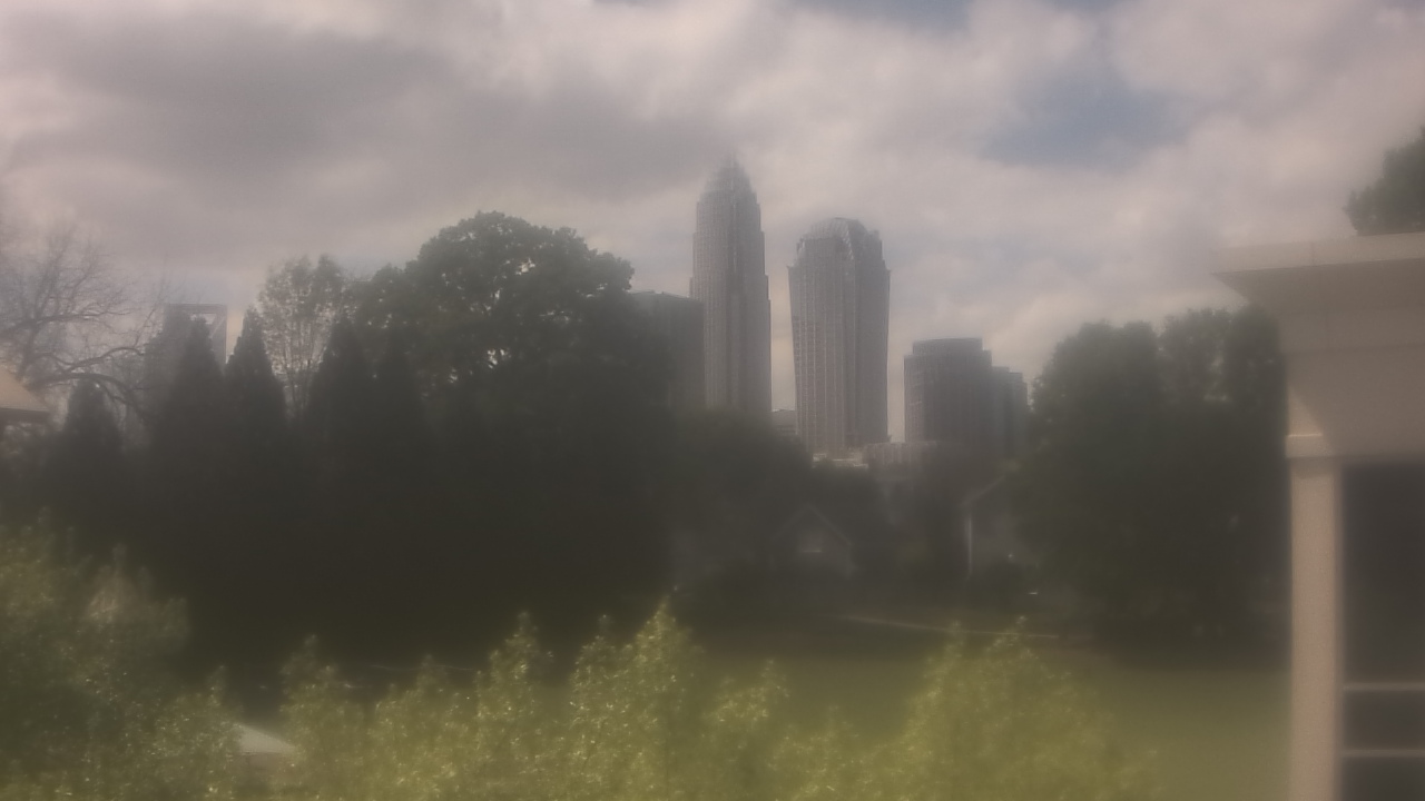 Thumbnail for current weather camera view from Trinity Episcopal School in Charlotte, North Carolina