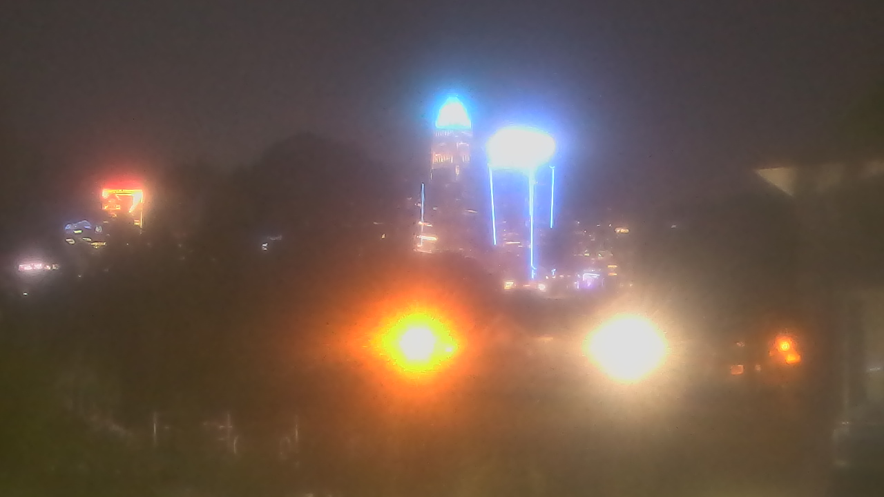 Thumbnail for current weather camera view from Trinity Episcopal School in Charlotte, North Carolina