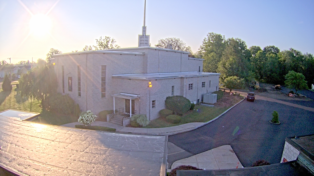 Thumbnail for current weather camera view from St. Bridget School in Cheshire, Connecticut