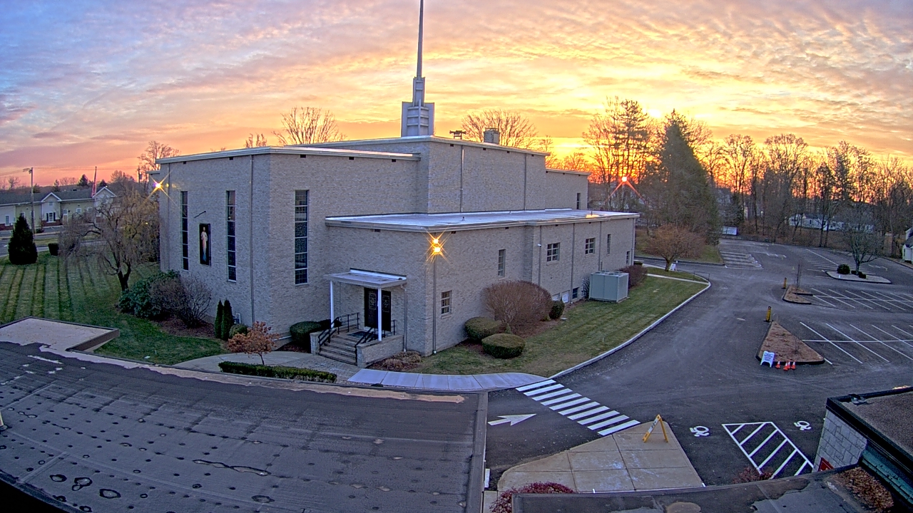 Thumbnail for current weather camera view from St. Bridget School in Cheshire, Connecticut