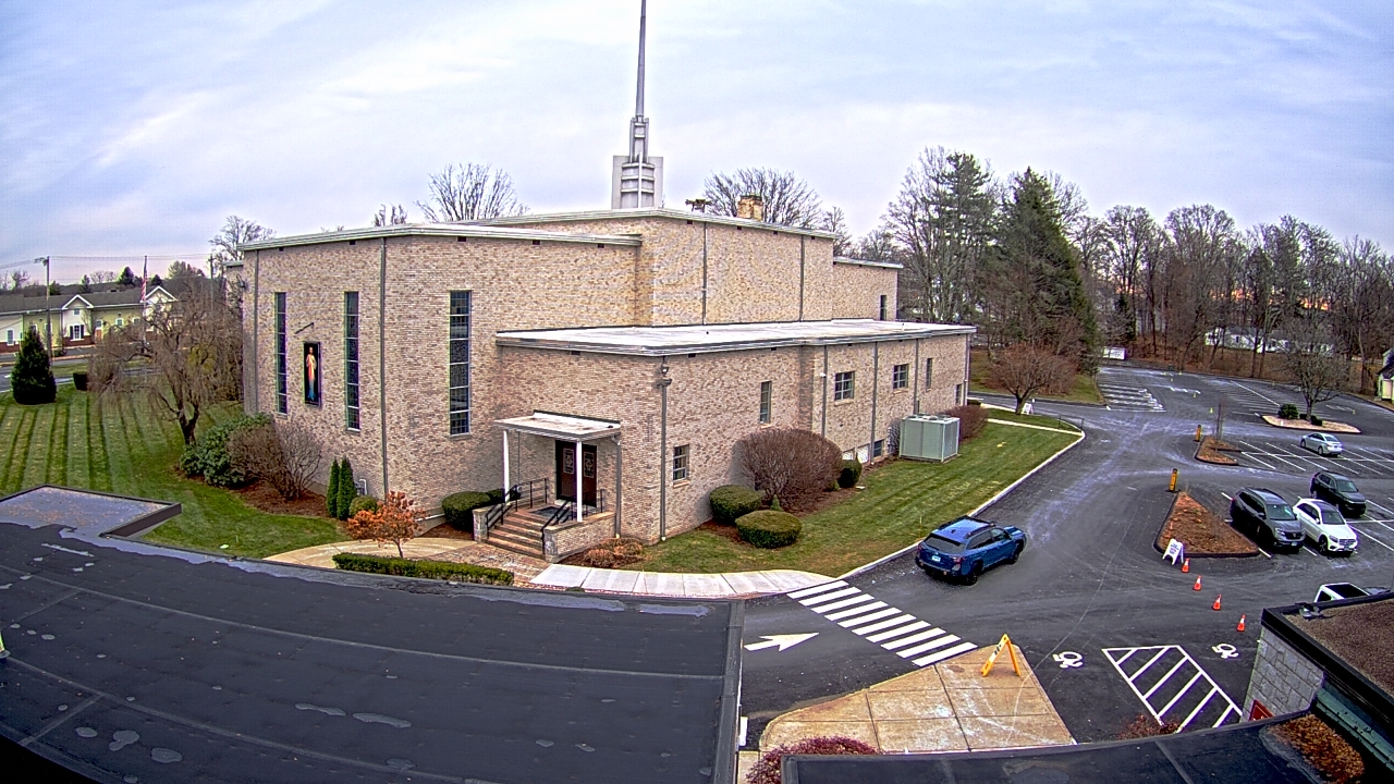 Thumbnail for current weather camera view from St. Bridget School in Cheshire, Connecticut