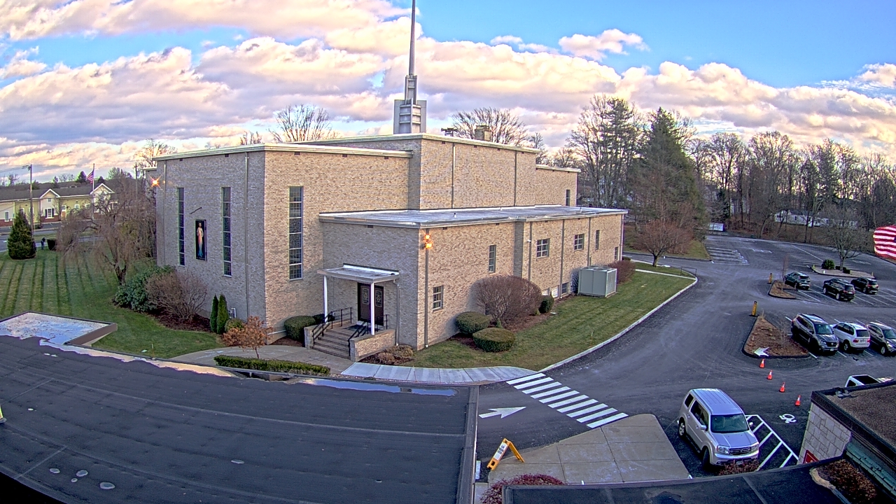 Thumbnail for current weather camera view from St. Bridget School in Cheshire, Connecticut