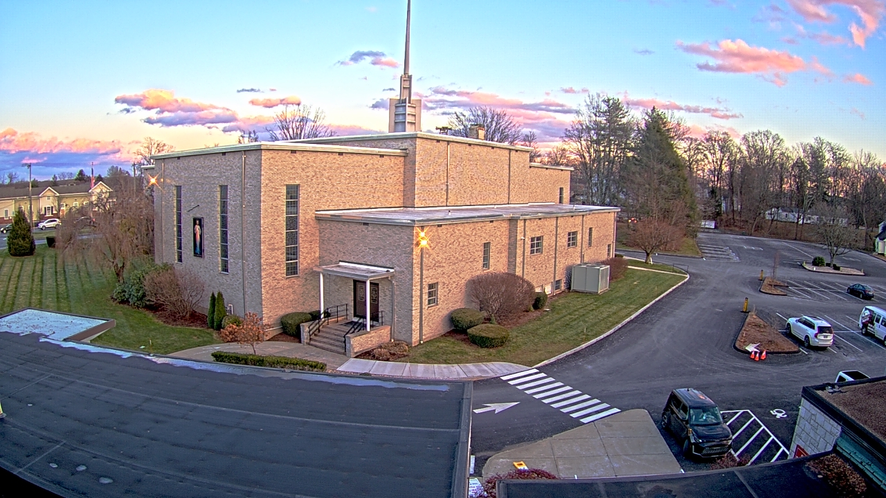 Thumbnail for current weather camera view from St. Bridget School in Cheshire, Connecticut