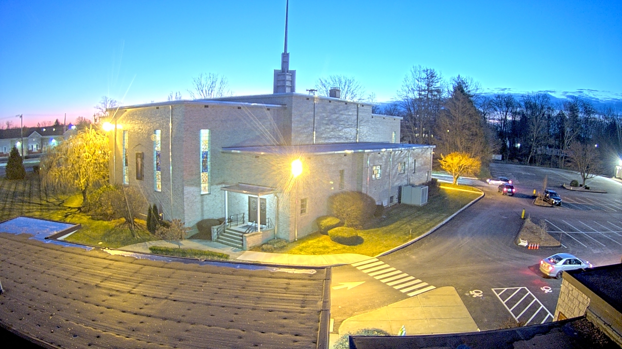 Thumbnail for current weather camera view from St. Bridget School in Cheshire, Connecticut