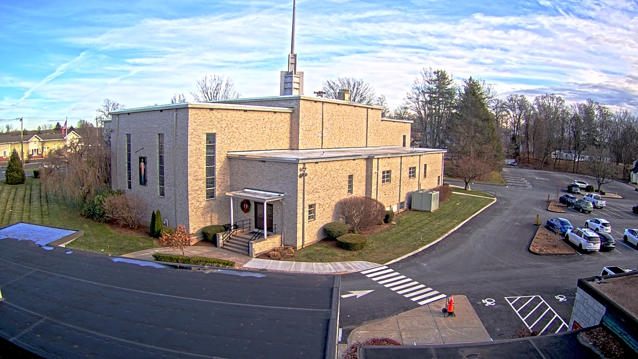 Thumbnail for current weather camera view from St. Bridget School in Cheshire, Connecticut
