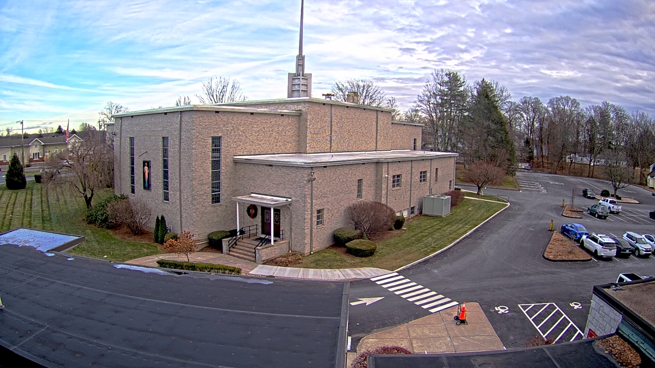 Thumbnail for current weather camera view from St. Bridget School in Cheshire, Connecticut