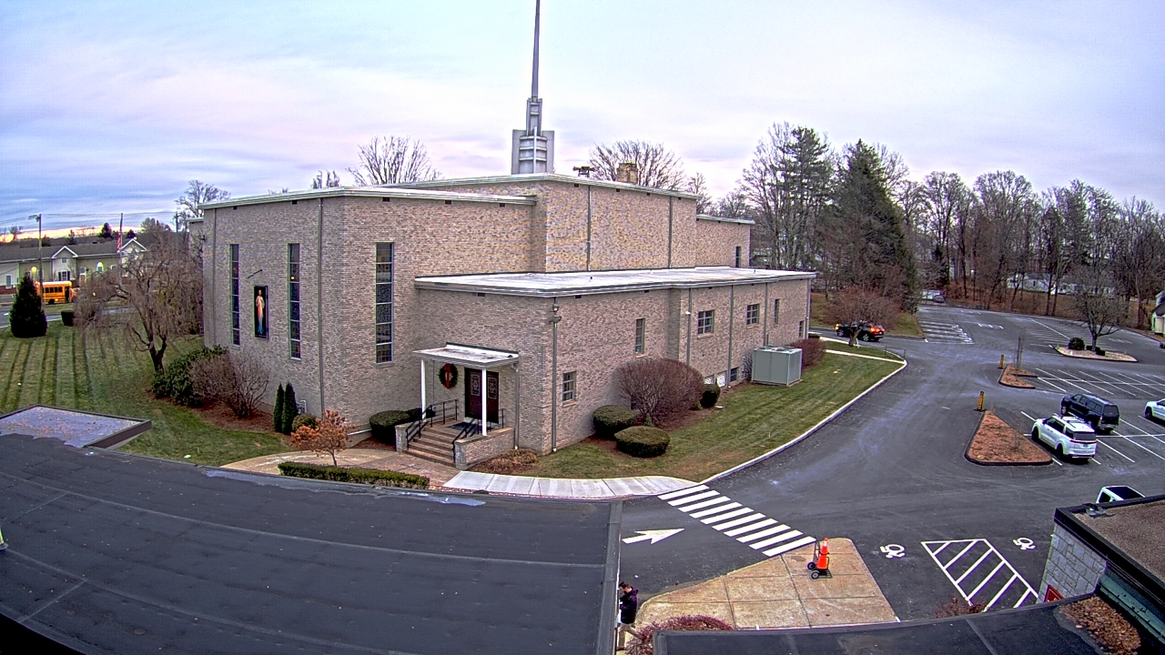 Thumbnail for current weather camera view from St. Bridget School in Cheshire, Connecticut