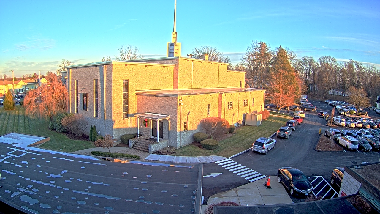 Thumbnail for current weather camera view from St. Bridget School in Cheshire, Connecticut