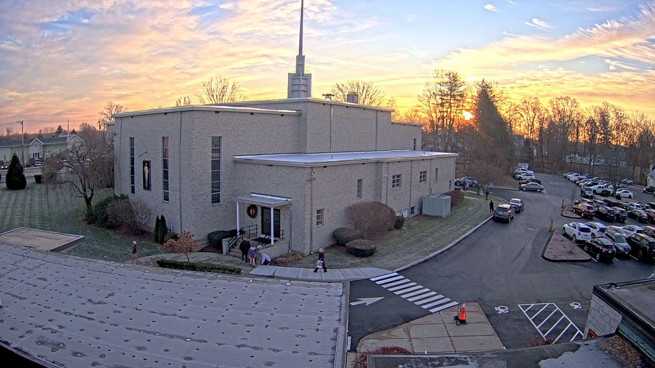Thumbnail for current weather camera view from St. Bridget School in Cheshire, Connecticut
