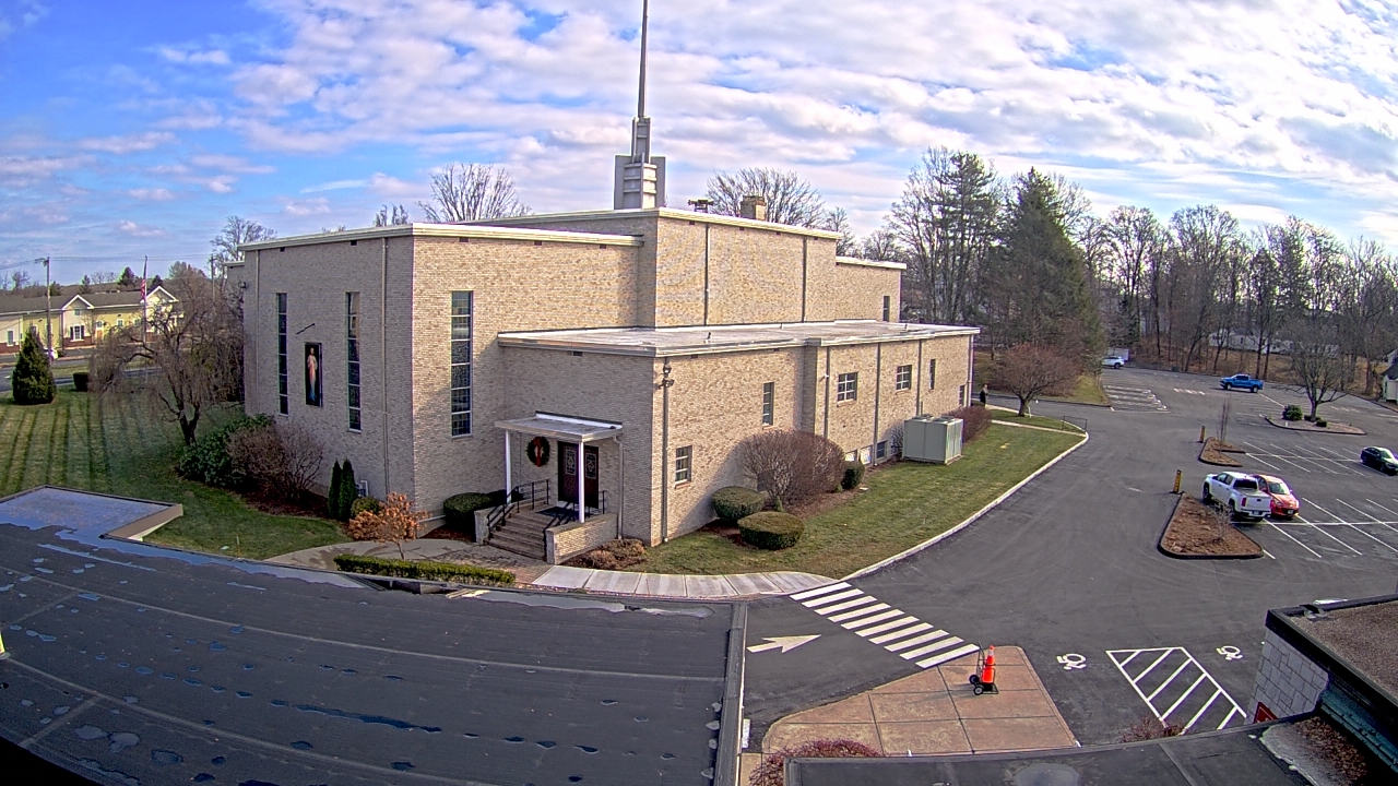 Thumbnail for current weather camera view from St. Bridget School in Cheshire, Connecticut