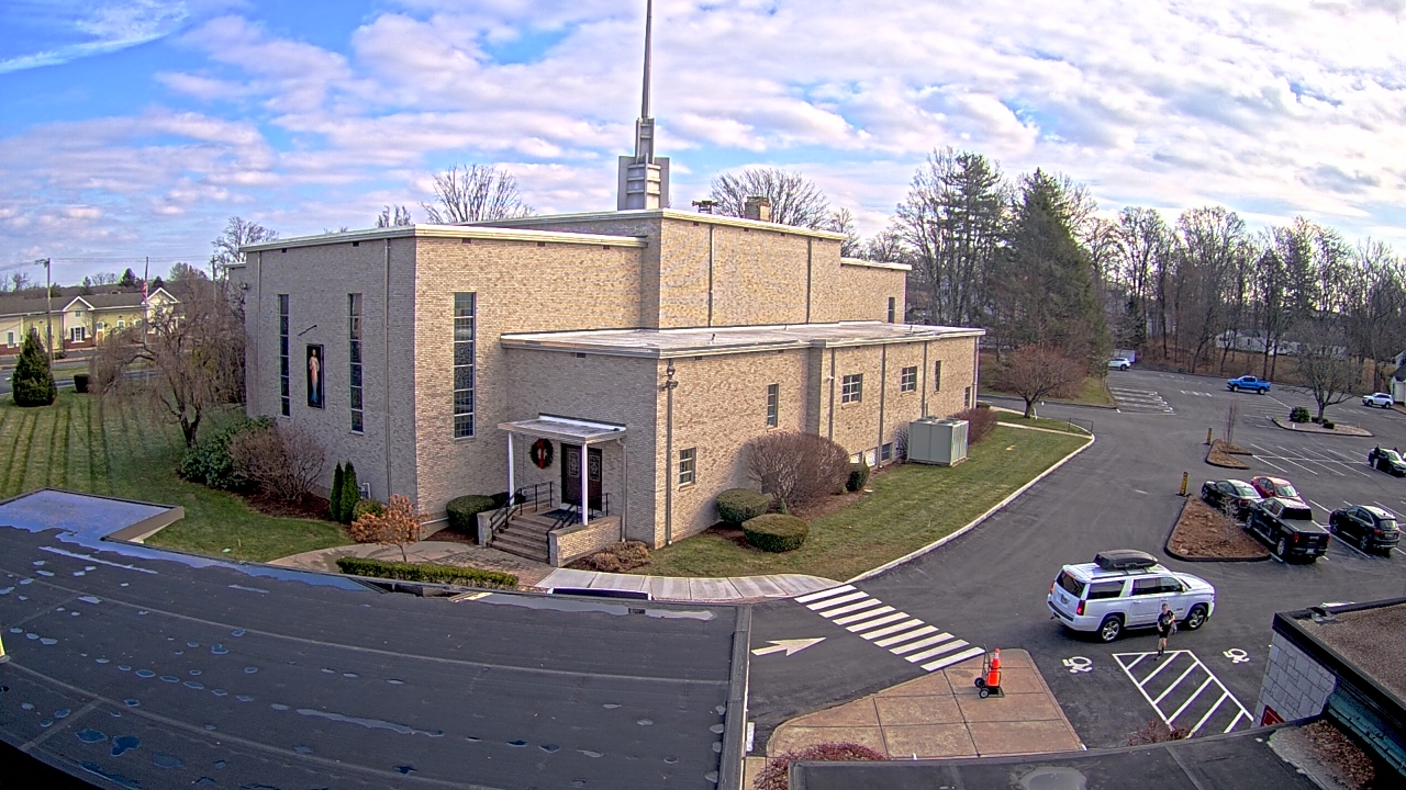 Thumbnail for current weather camera view from St. Bridget School in Cheshire, Connecticut