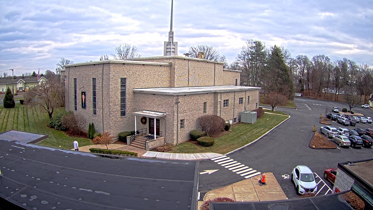 Thumbnail for current weather camera view from St. Bridget School in Cheshire, Connecticut