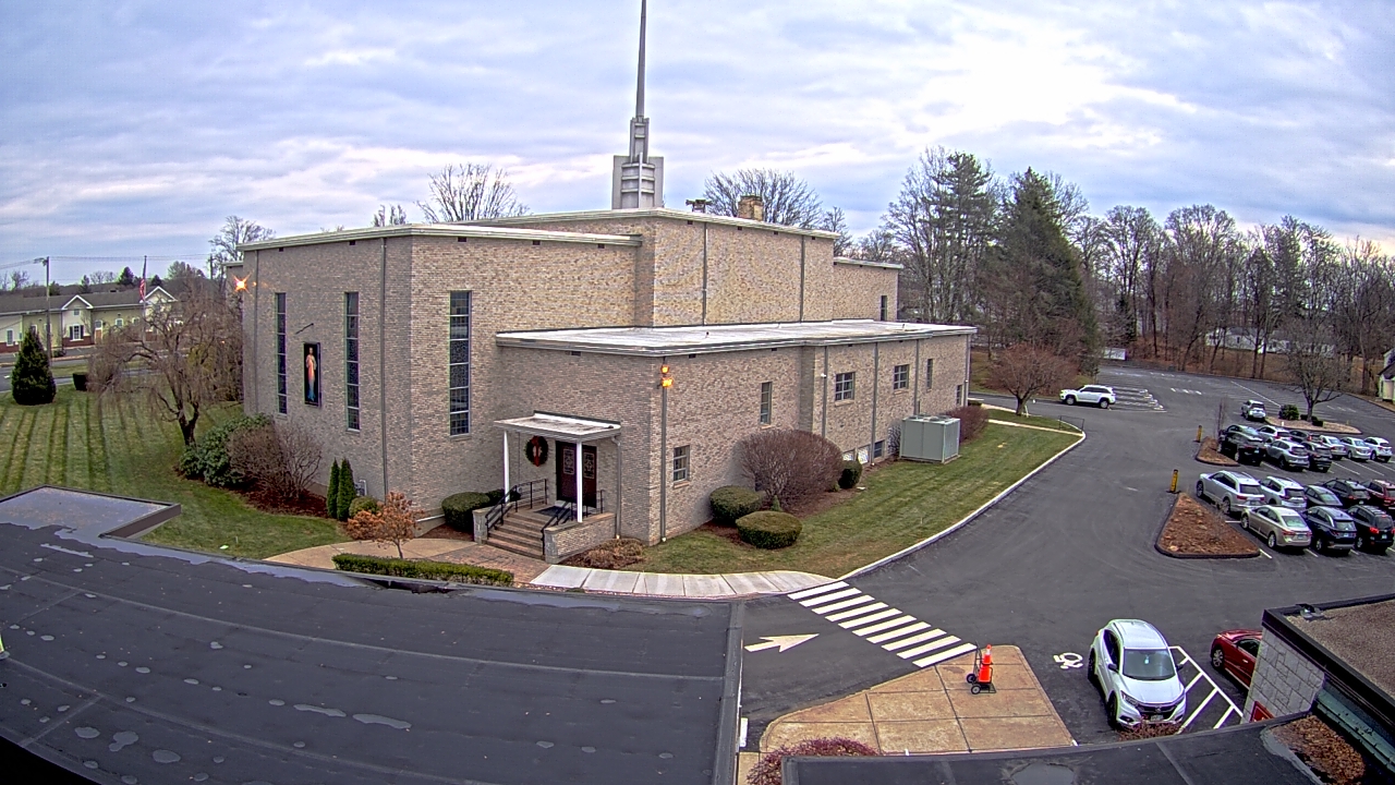 Thumbnail for current weather camera view from St. Bridget School in Cheshire, Connecticut
