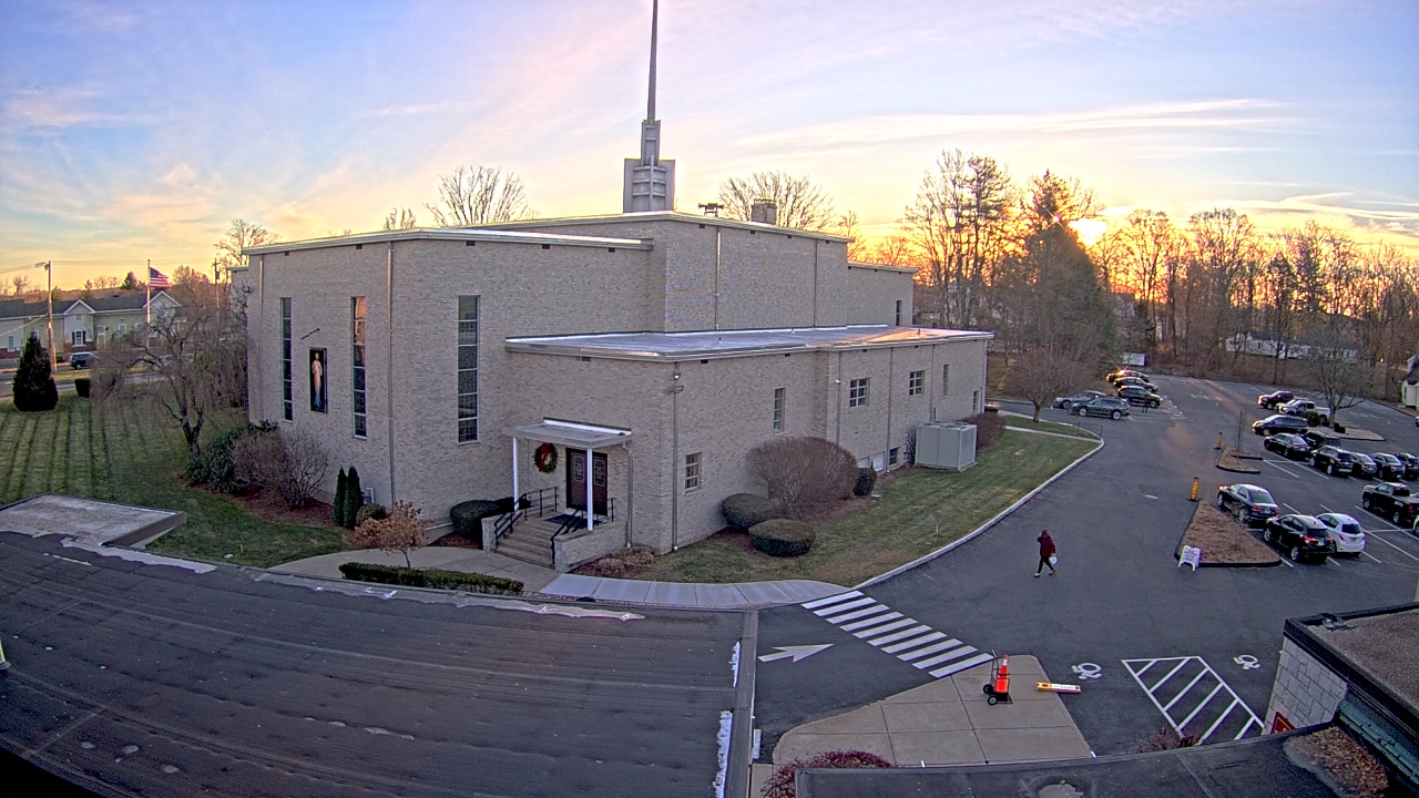 Thumbnail for current weather camera view from St. Bridget School in Cheshire, Connecticut