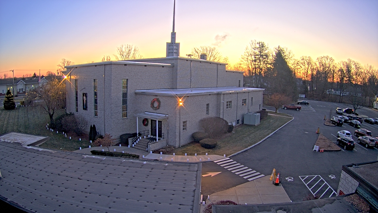 Thumbnail for current weather camera view from St. Bridget School in Cheshire, Connecticut