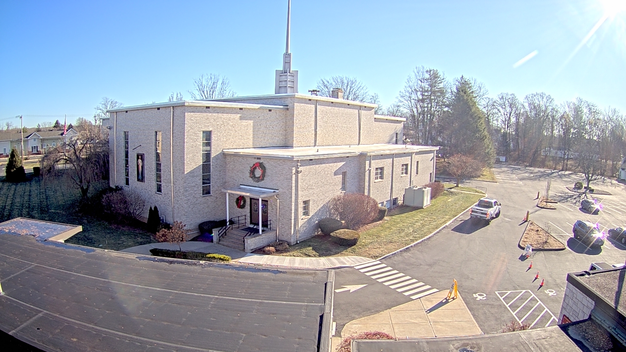 Thumbnail for current weather camera view from St. Bridget School in Cheshire, Connecticut