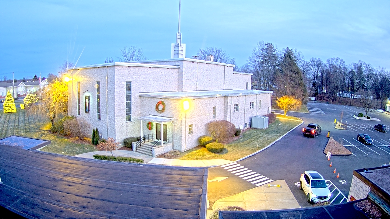Thumbnail for current weather camera view from St. Bridget School in Cheshire, Connecticut