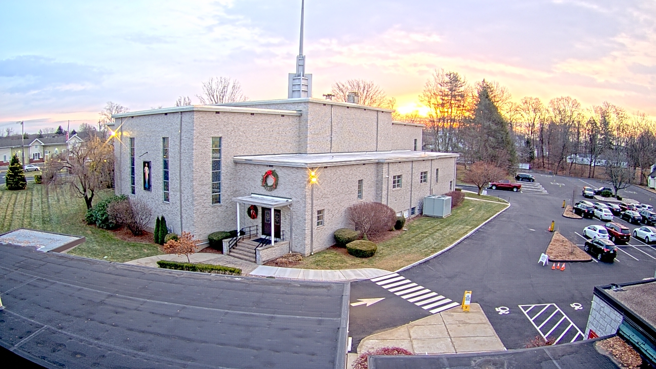 Thumbnail for current weather camera view from St. Bridget School in Cheshire, Connecticut