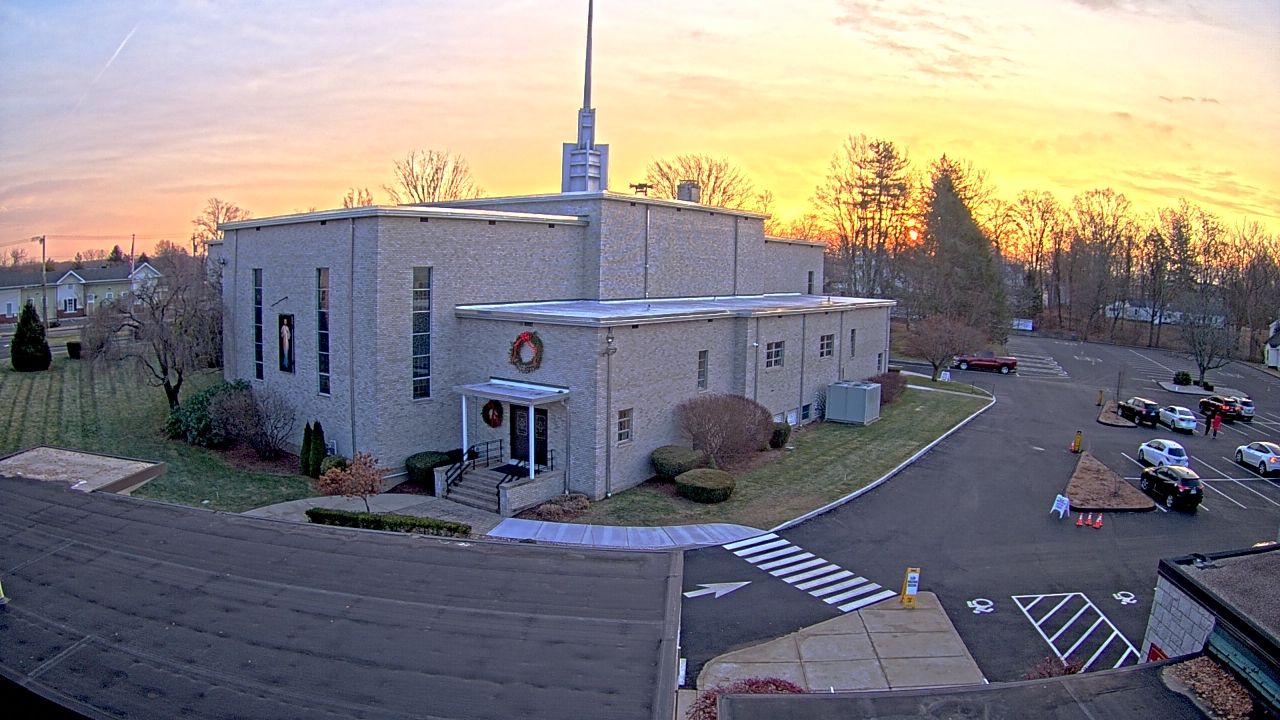 Thumbnail for current weather camera view from St. Bridget School in Cheshire, Connecticut