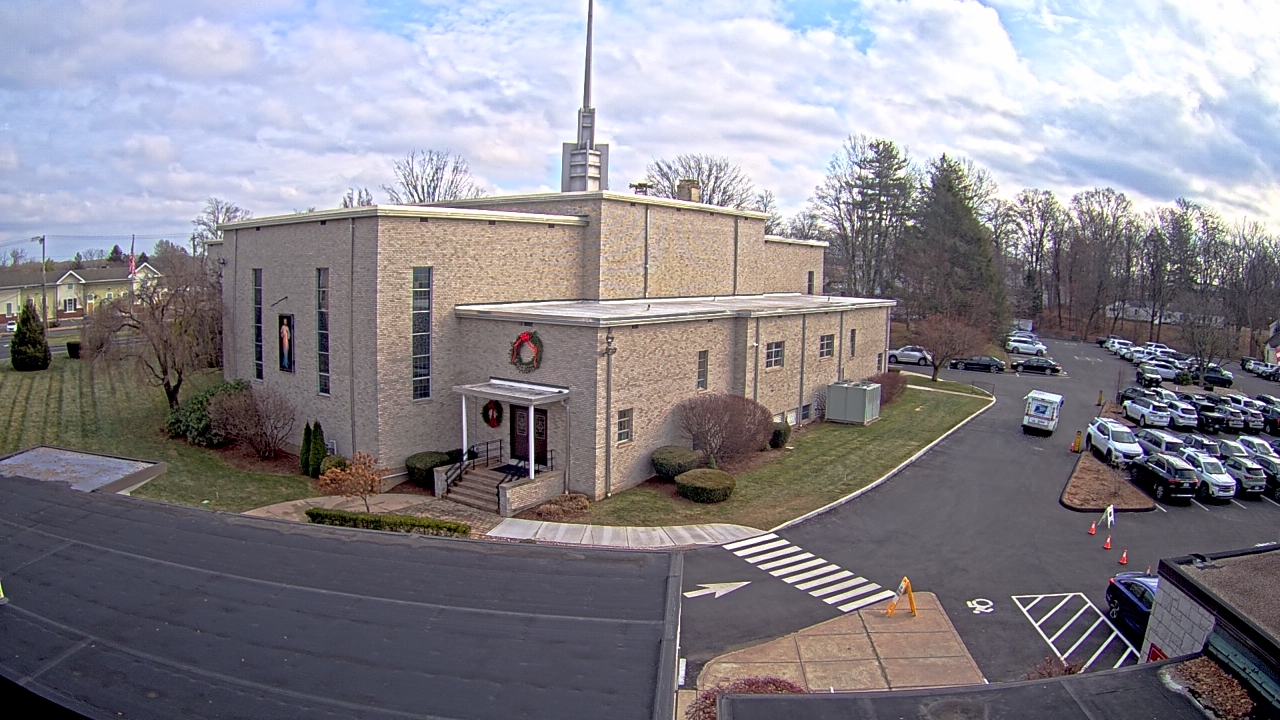 Thumbnail for current weather camera view from St. Bridget School in Cheshire, Connecticut