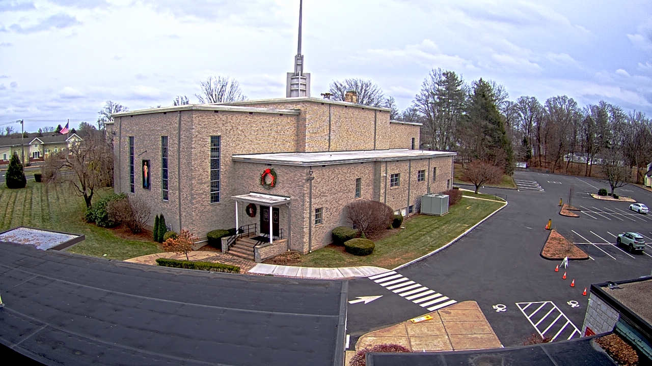 Thumbnail for current weather camera view from St. Bridget School in Cheshire, Connecticut
