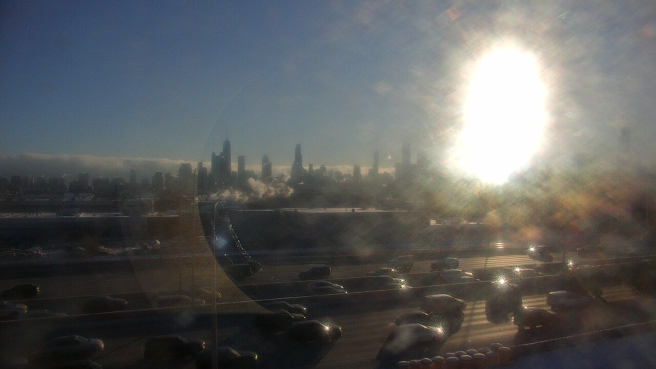 Thumbnail for current weather camera view from St Stanislaus Kostka School in Chicago, Illinois