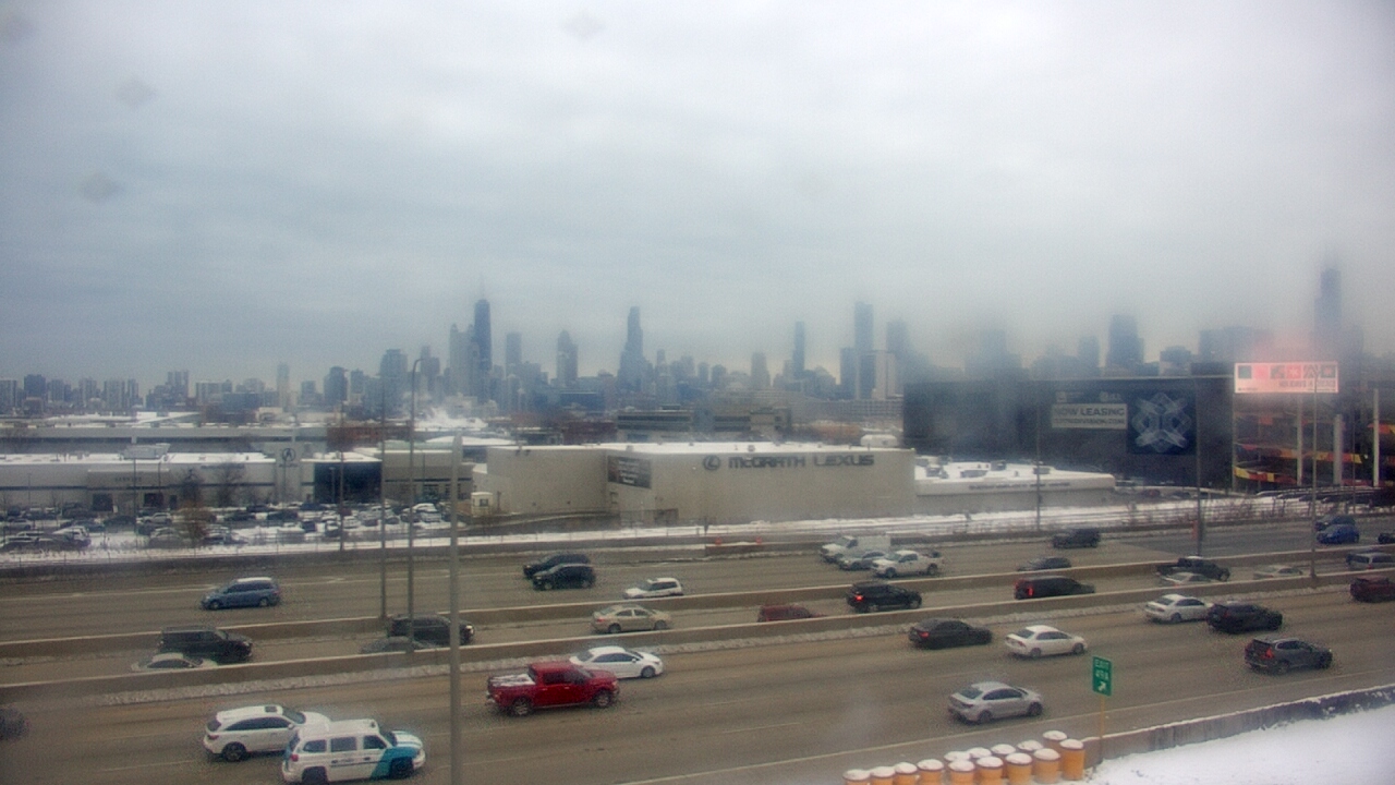 Thumbnail for current weather camera view from St Stanislaus Kostka School in Chicago, Illinois