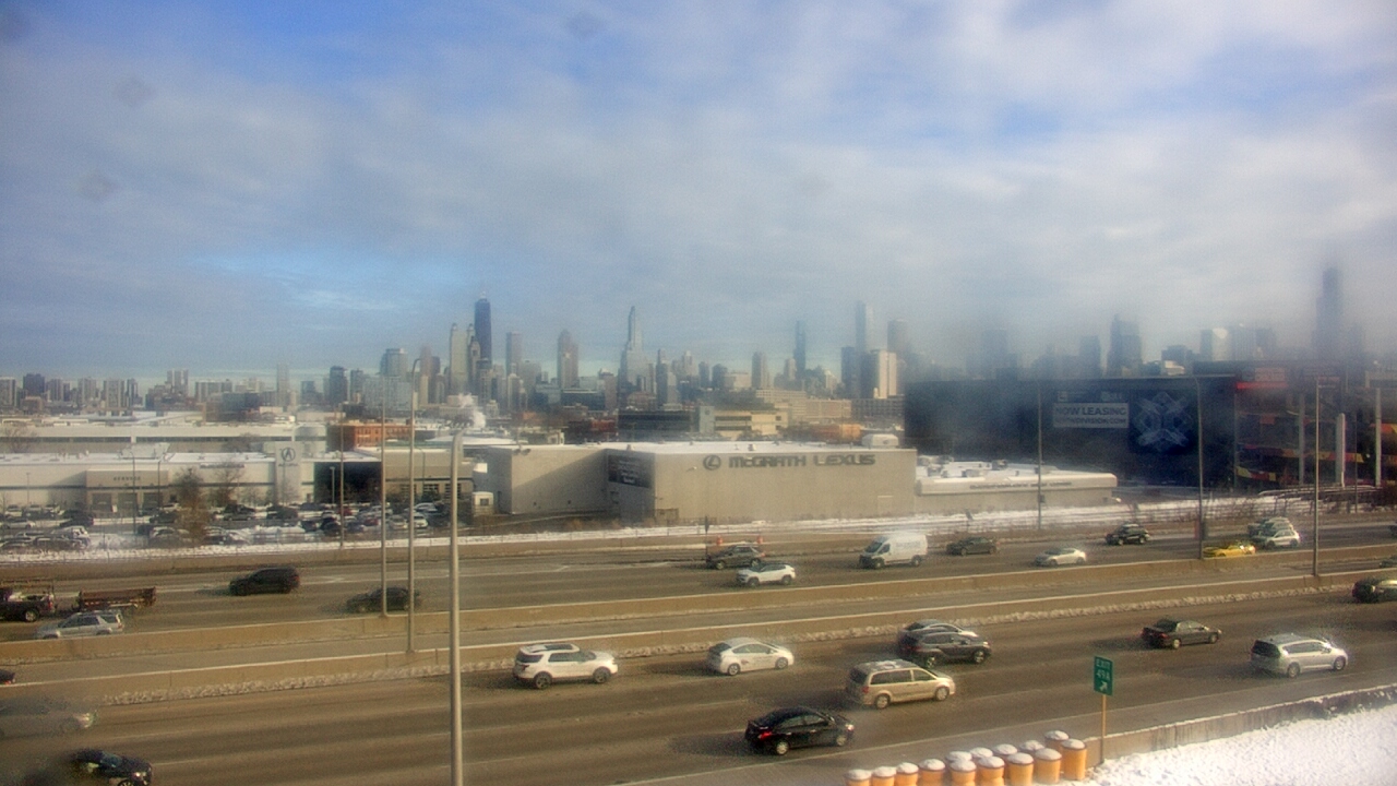 Thumbnail for current weather camera view from St Stanislaus Kostka School in Chicago, Illinois