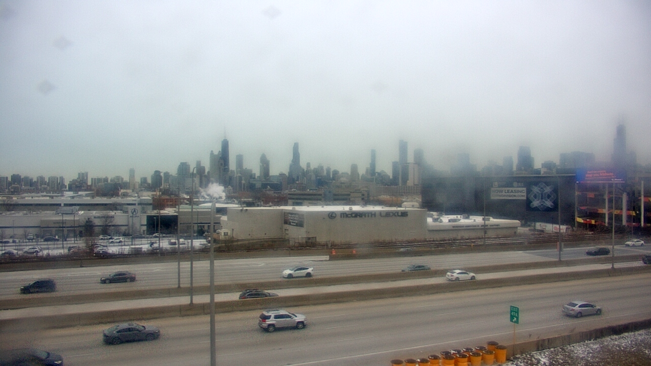 Thumbnail for current weather camera view from St Stanislaus Kostka School in Chicago, Illinois