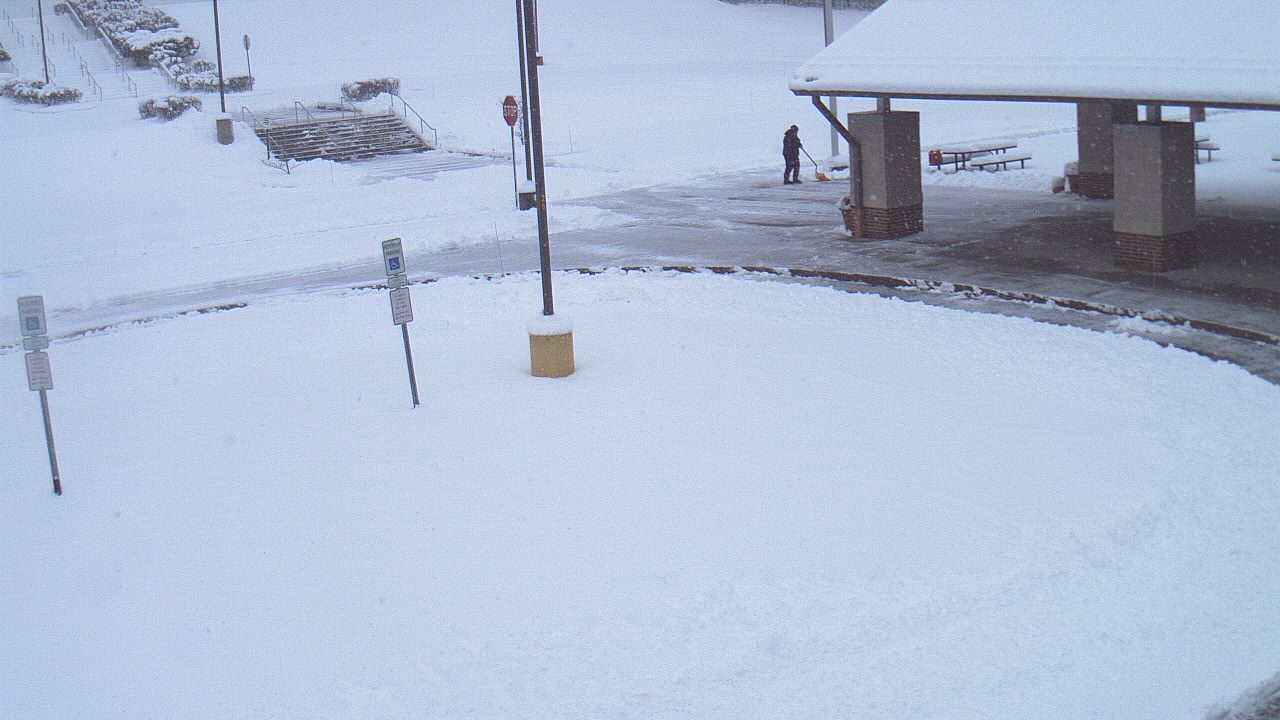 Thumbnail for current weather camera view from West Vincent ES in West Vincent Township, Pennsylvania