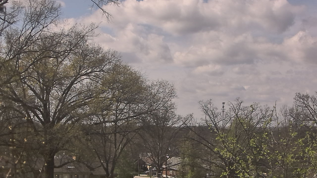 Thumbnail for current weather camera view from Good Shepherd Catholic Montessori in The Village of Indian Hill, Ohio