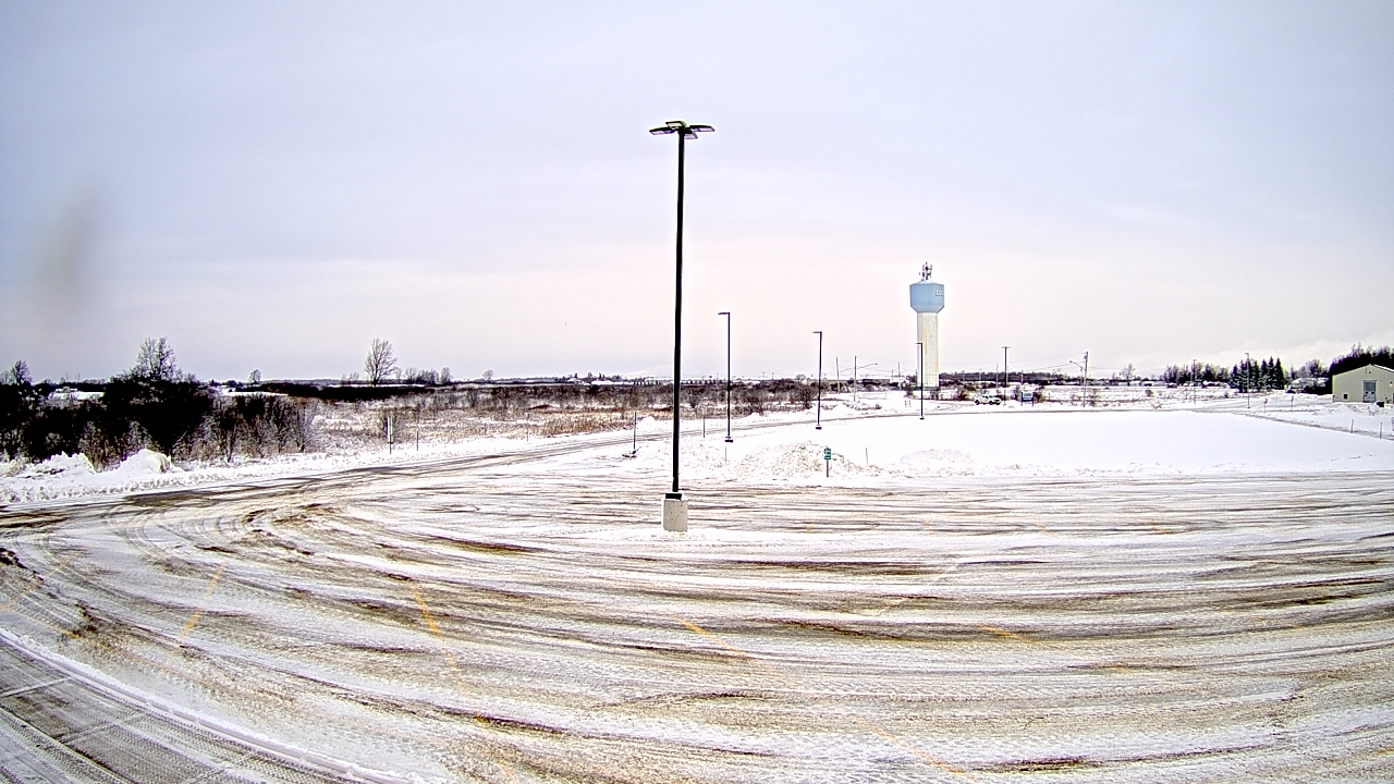 Thumbnail for current weather camera view from Calcium Primary School in Calcium, New York