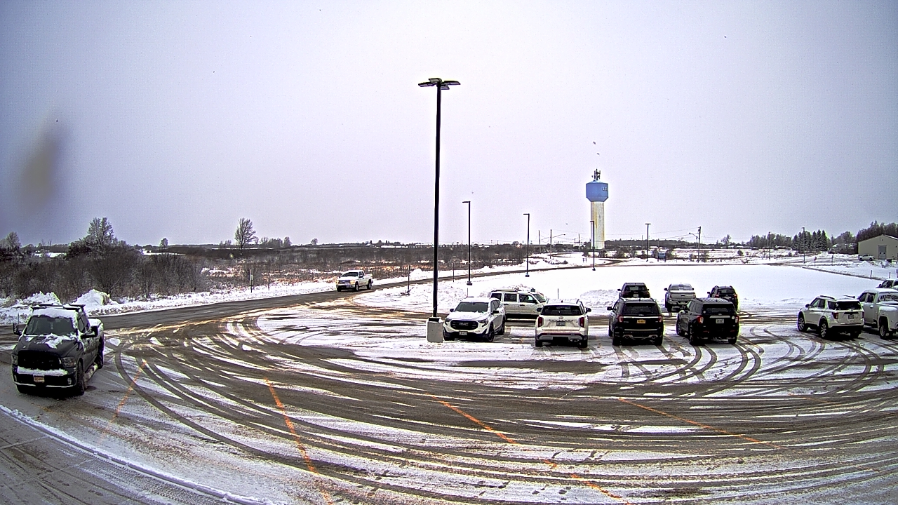 Thumbnail for current weather camera view from Calcium Primary School in Calcium, New York